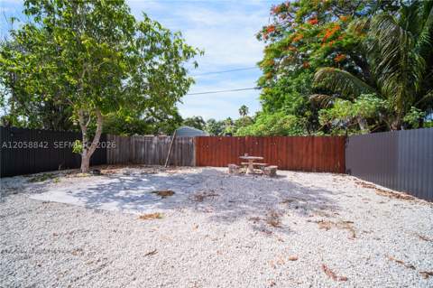 15431 Harding Ln, Homestead FL - photo 14 of 28