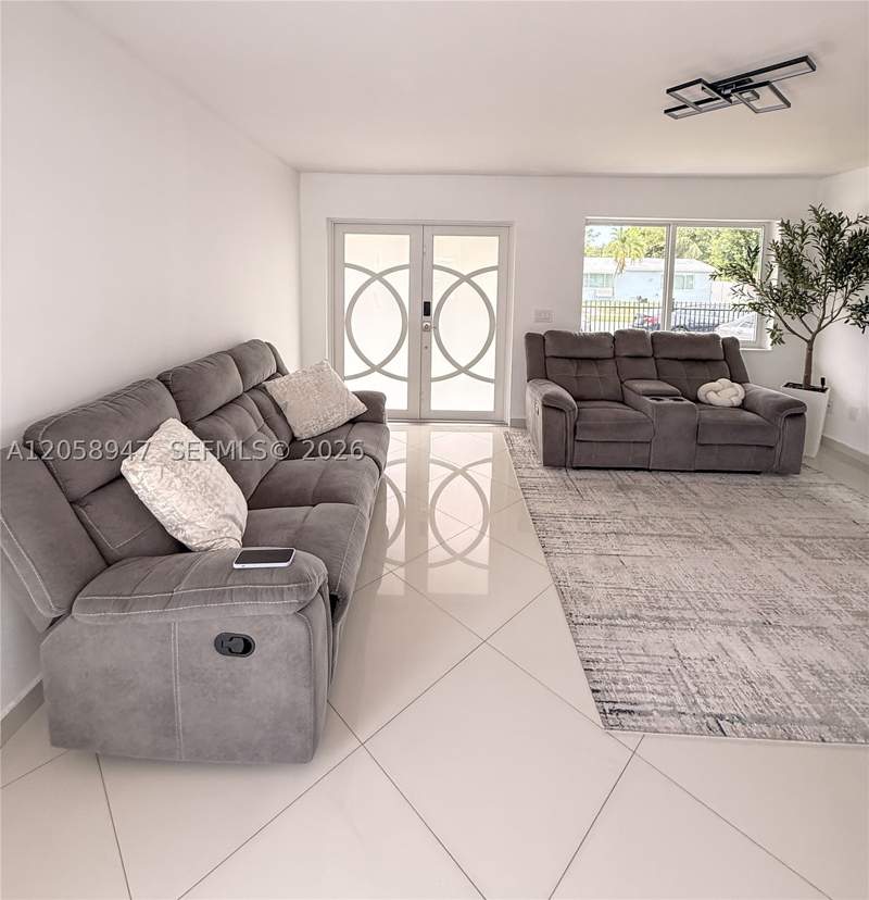 3 bedroom SingleFamilyResidence at 20130 SW 106th Ave, Benson Manor, Cutler Bay — photo 5