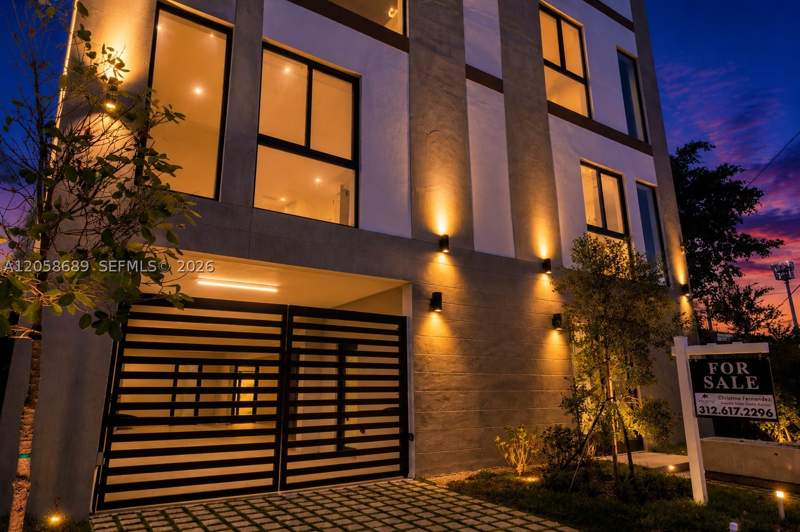 4 bedroom Condominium at 420 NE 62nd St B, North Gate, Miami — photo 5