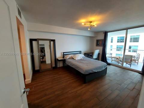 1200 Brickell Bay Dr 3708, Miami FL - photo 12 of 29