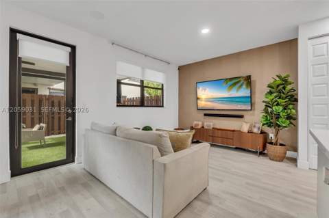 10533 NW 78th Ter, Doral FL - photo 14 of 55