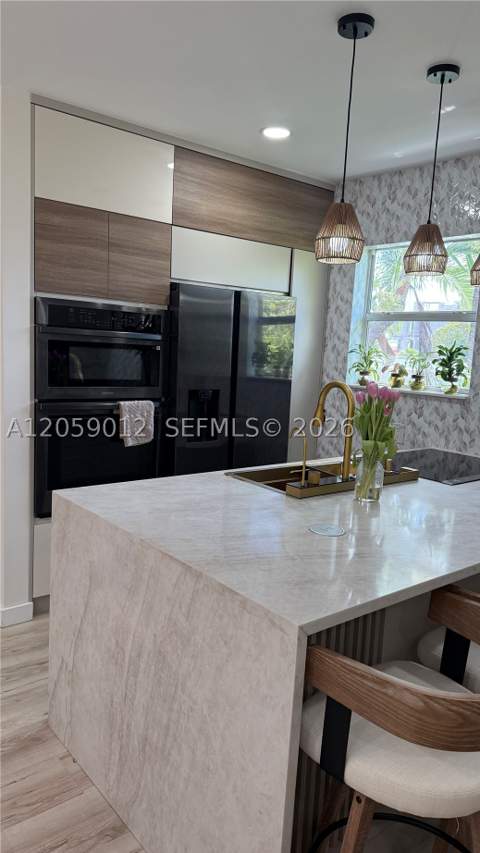 7636 Abbott Ave 6, Miami Beach FL - photo 11 of 20