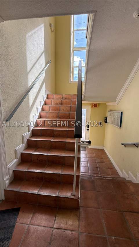 7636 Abbott Ave 6, Miami Beach FL - photo 6 of 20