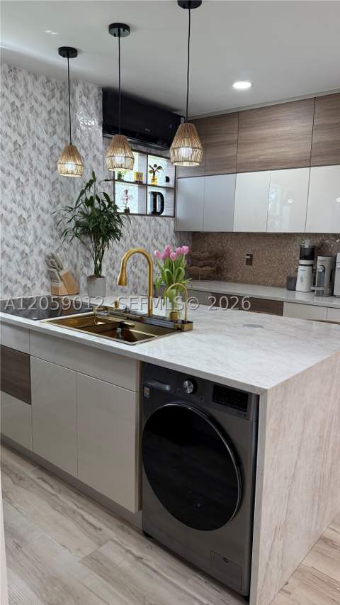 7636 Abbott Ave 6, Miami Beach FL - photo 9 of 20