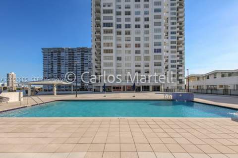 2780 NE 183rd St 901, Aventura FL - photo 13 of 19
