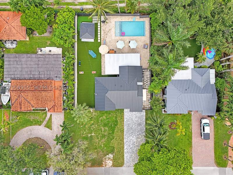 3 bedroom SingleFamilyResidence at 430 Forrest Dr, Foust Sub, Miami Springs — photo 2