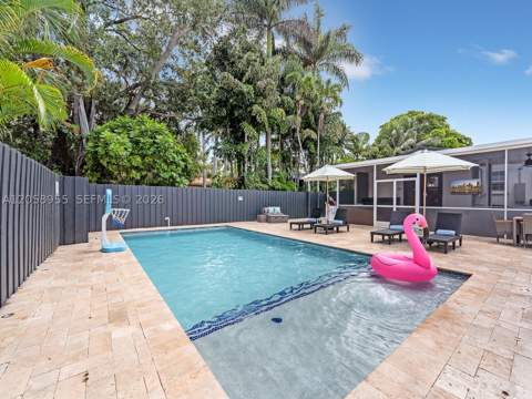 430 Forrest Dr, Miami Springs FL - photo 21 of 27