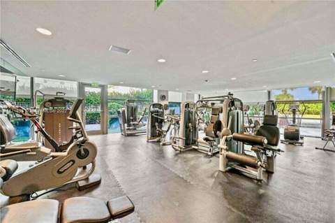 5875 Collins Avenue 1606, Miami Beach FL - photo 16 of 17