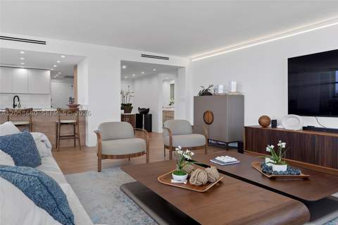 1111 Crandon Blvd A501, Key Biscayne FL - photo 10 of 39