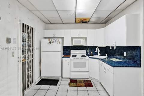 2145 NW 124th St, Miami FL - photo 9 of 40