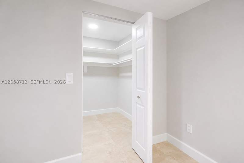 1 bedroom Condominium at 12590 NE 16th Ave 605, 12590 Coronado Towers Con, North Miami — photo 5