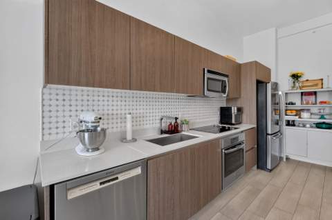 1600 SW 1st Avenue 413, Miami FL - photo 14 of 65