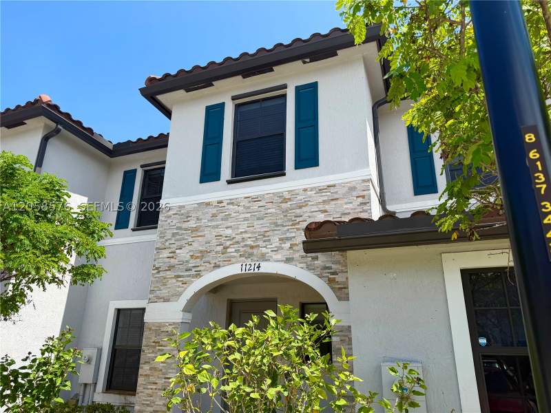 3 bedroom Townhouse at 11214 SW 249th St, Coco Palm Villas, Homestead — photo 3