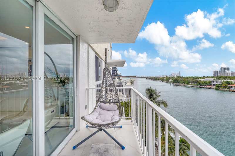 2 bedroom Condominium at 9721 E Bay Harbor Dr 6D, Island Place At Bay Harbo, Bay Harbor Islands — photo 1