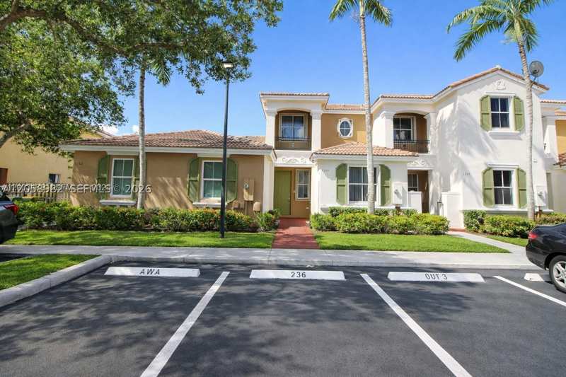 3 bedroom Townhouse at 2264 NE 42nd Cir, Marbella Cove, Homestead — photo 1