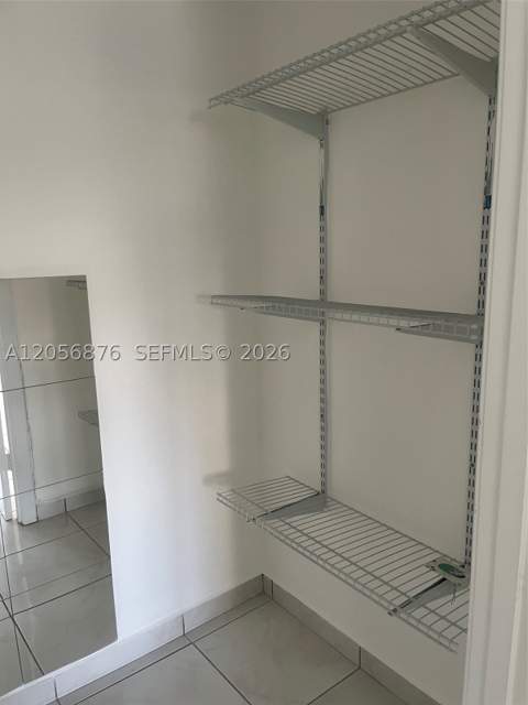 300 Bayview Dr 207, Sunny Isles Beach FL - photo 15 of 23