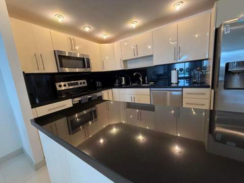 19390 Collins Avenue 1603, Sunny Isles Beach FL - photo 7 of 33