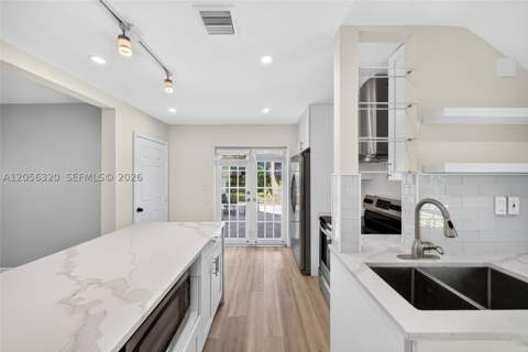 14843 SW 152nd Ter, Miami FL - photo 15 of 59