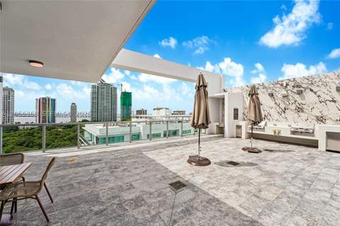 1611 SW 2 Ave 1007, Miami FL - photo 13 of 15