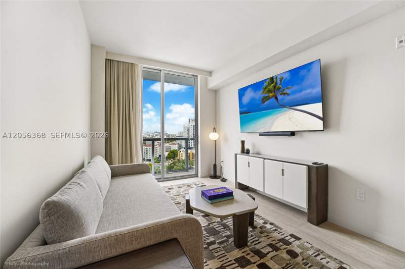 1 bedroom HotelMotel at 1611 SW 2 Ave 1007, Domus, Miami — photo 2
