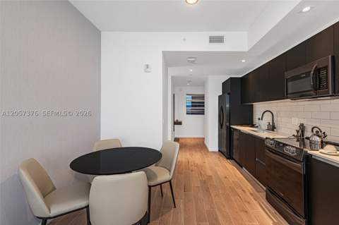 398 NE 5th St 3711, Miami FL - photo 10 of 44