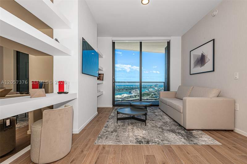 2 bedroom Condominium at 398 NE 5th St 3711, Map Of Miami Dade Co. FL., Miami — photo 2