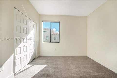 4733 NW 83rd Pkwy, Doral FL - photo 18 of 43
