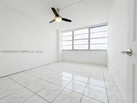 1351 NE Miami Gardens Dr 1215E, Miami FL - photo 22 of 28