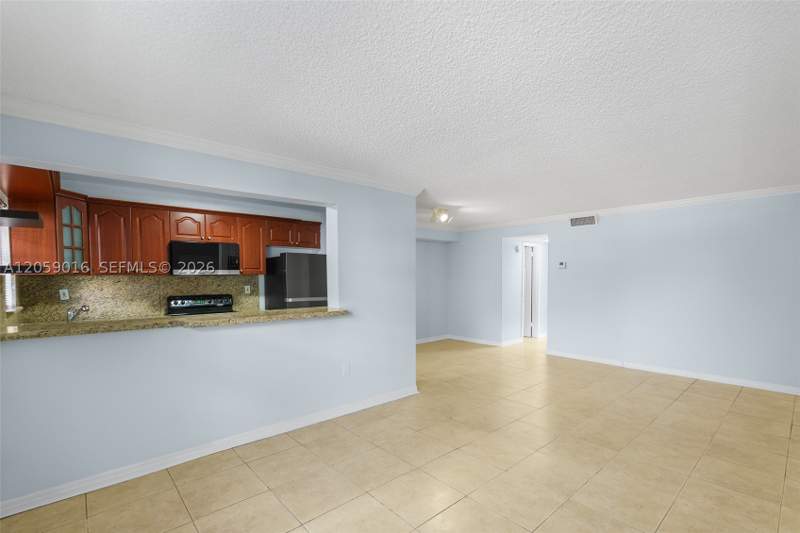 1 bedroom Condominium at 7620 Carlyle Ave 206, Carlyle Plaza Condo, Miami Beach — photo 4