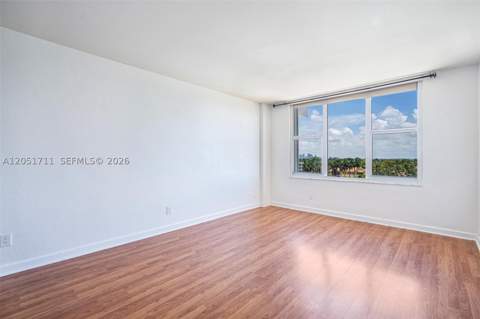 5600 Collins Ave 7J, Miami Beach FL - photo 12 of 47