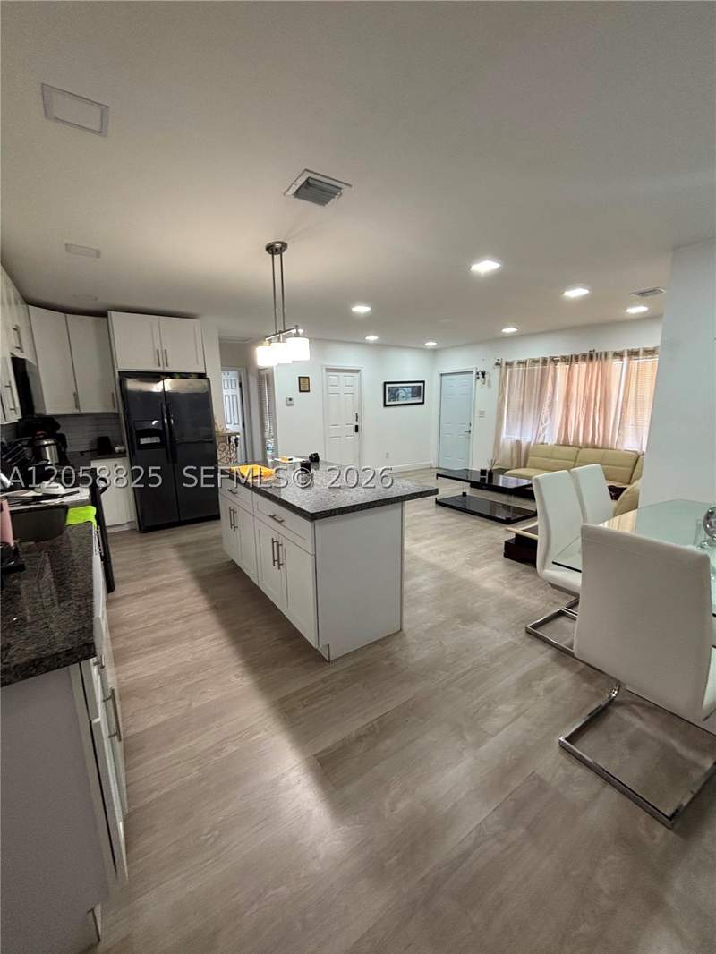 4 bedroom SingleFamilyResidence at 2855 NW 163rd St, Golden Highlands Est, Miami Gardens — photo 2