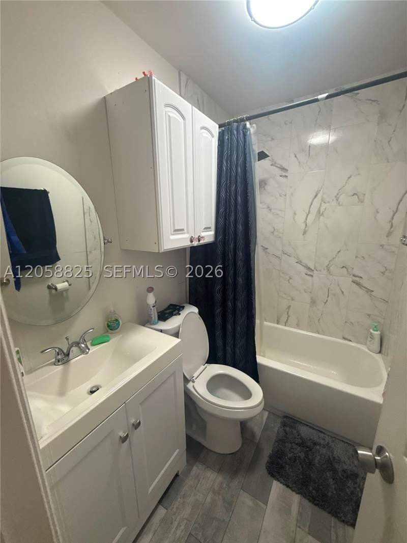 4 bedroom SingleFamilyResidence at 2855 NW 163rd St, Golden Highlands Est, Miami Gardens — photo 5