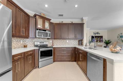 15454 SW 41st Ter, Miami FL - photo 9 of 48