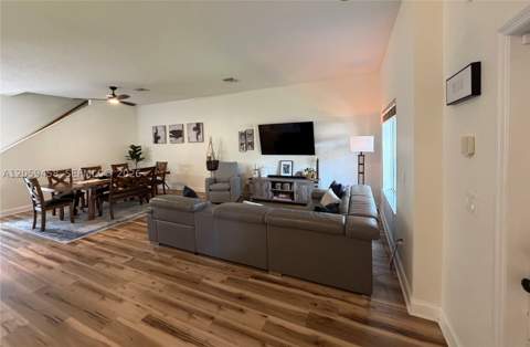 2362 SE 19th Ct, Homestead FL - photo 10 of 44