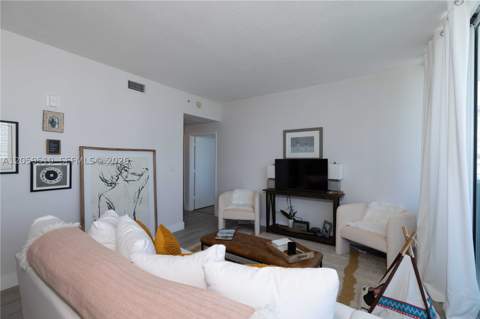 6580 Indian Creek Dr 510, Miami Beach FL - photo 15 of 29