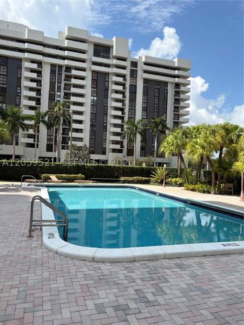 625 Biltmore Way 501, Coral Gables FL - photo 17 of 35