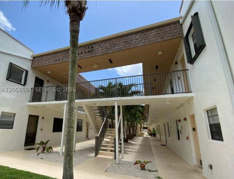1 bedroom Condominium at 8261 SW 128 St 211, Sunrise Point Condo Bldg, Pinecrest — photo 1