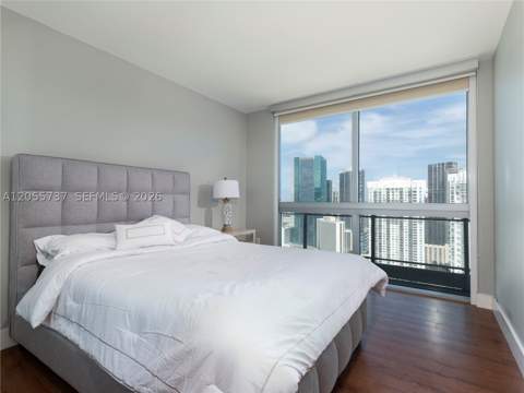 92 SW 3rd St 3901, Miami FL - photo 10 of 31