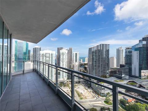 92 SW 3rd St 3901, Miami FL - photo 12 of 31