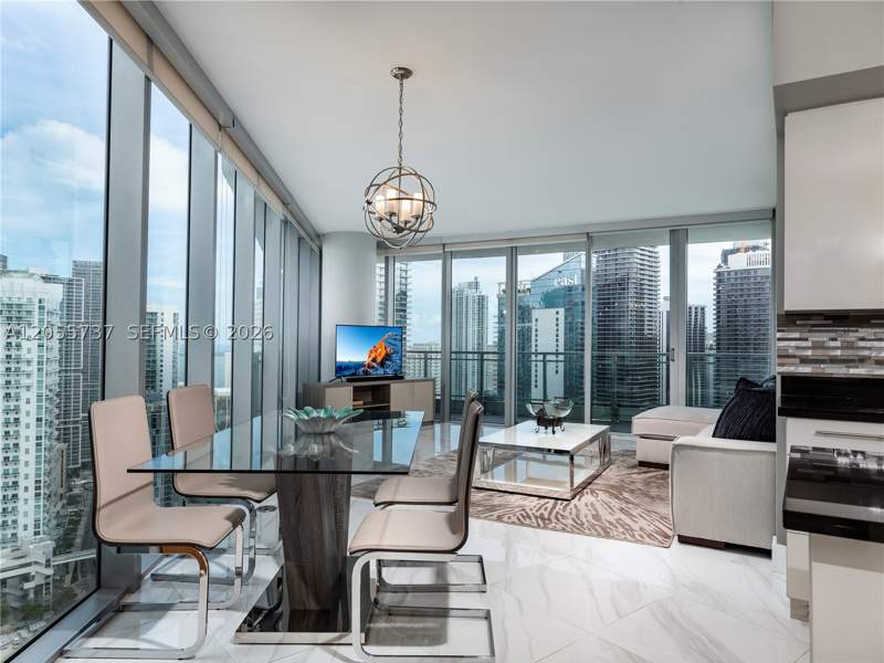 3 bedroom Condominium at 92 SW 3rd St 3901, Mint Condo, Miami — photo 4