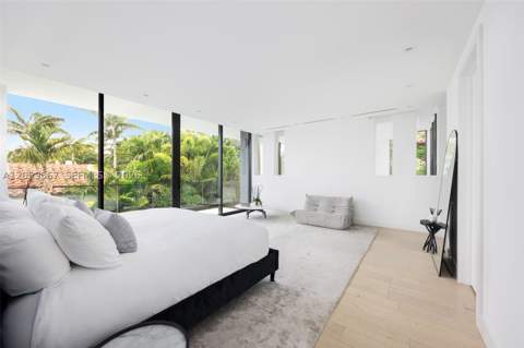 5630 Pine Tree Dr, Miami Beach FL - photo 16 of 40