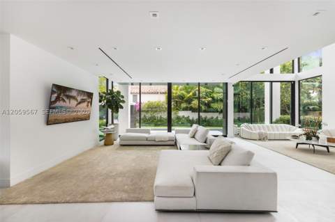5630 Pine Tree Dr, Miami Beach FL - photo 8 of 40