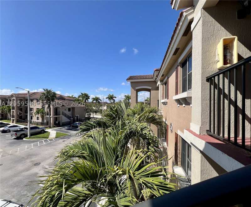 3 bedroom Condominium at 22301 SW 88th Pl 304-3, The Courts At Bayshore II, Cutler Bay — photo 1