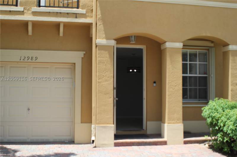 3 bedroom Townhouse at 12989 SW 135th Ter, Tuscany Villas West, Miami — photo 5