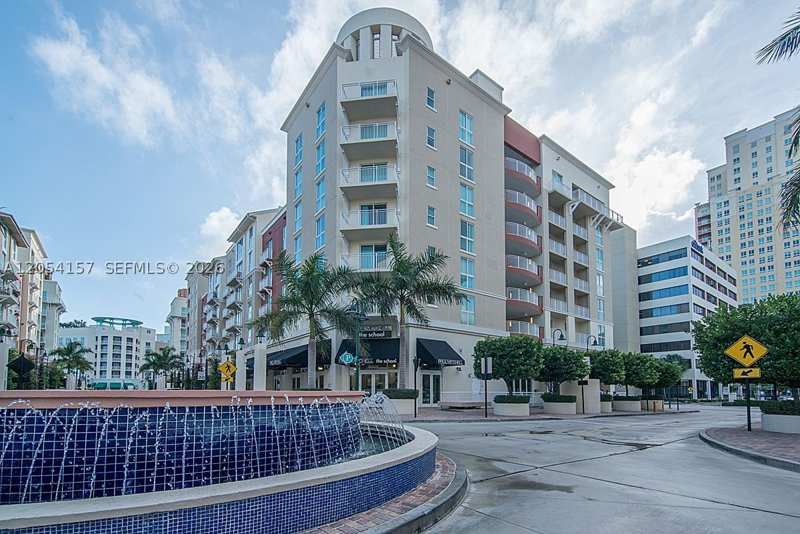 1 bedroom Condominium at 7280 SW 89th St D502, Downtown Dadeland Condo N, Miami — photo 1