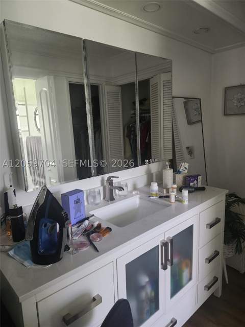 8810 SW 123rd Ct M103, Miami FL - photo 15 of 19