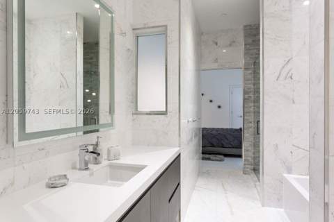 851 NE 1st Ave 503, Miami FL - photo 6 of 68