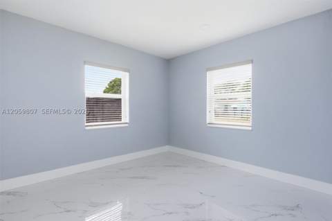 16031 NW 18th Ave, Miami Gardens FL - photo 13 of 28