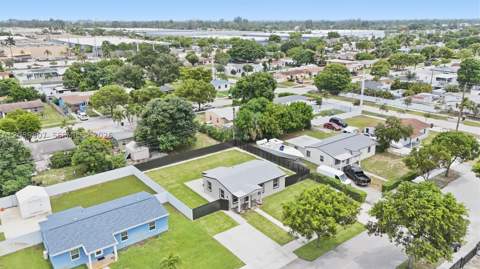 16031 NW 18th Ave, Miami Gardens FL - photo 19 of 28