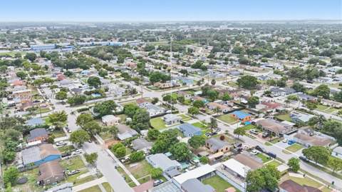16031 NW 18th Ave, Miami Gardens FL - photo 22 of 28
